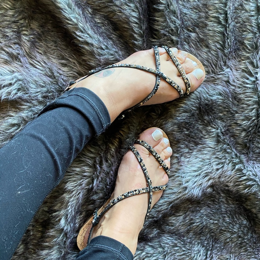 Sparkly ✨ Black Strappy Sandals